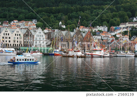 挪威布呂根地區和帆船 2569139