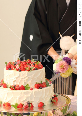 Marriage Bridal Wedding (Kimono Japanese clothes wedding couple bride groom New Marriage bride and groom) Marriage Bridal Wedding (Kimono Japanese clothes wedding couple bride groom New Marriage bride and groom) 2572848