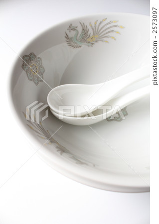 Ramen noodles and brine 2573097