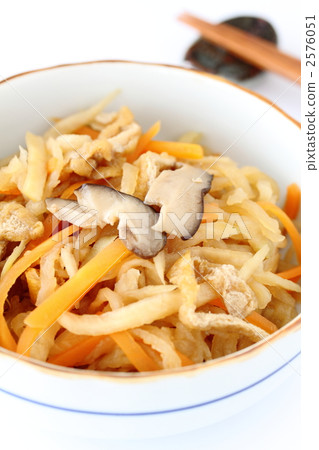 Drained radish Drained radish 2576051