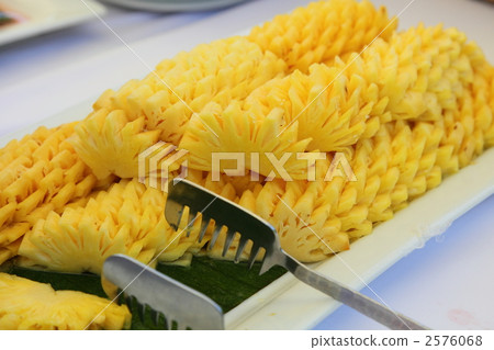 pineapple pineapple 2576068