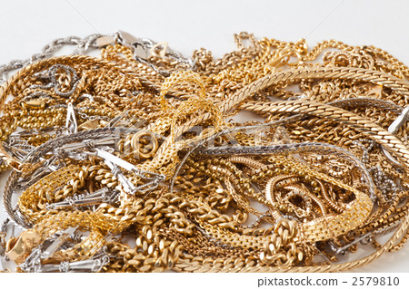 Precious metal 2579810