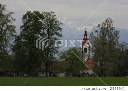 Alps and church 2581641