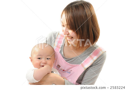 嬰兒和幼兒園老師 2583224