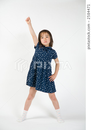 一個女孩 2584471