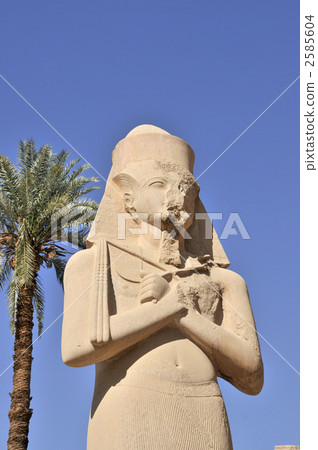 拉美西斯二世卡納克巨像寺 2585604