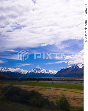 Mount Cook in New Zealand 2586261