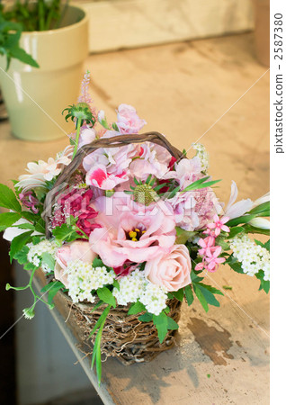 粉紅色的花籃＃4 2587380