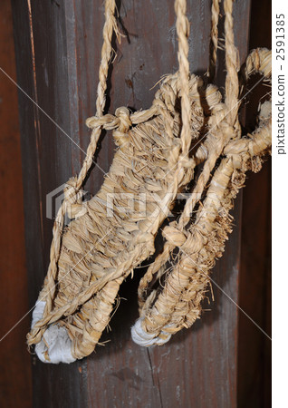 straw sandals straw sandals 2591385