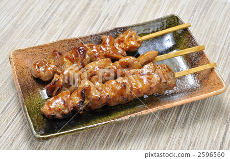 雞肉為基礎的菜餚 烤肉串 串烤 2596560