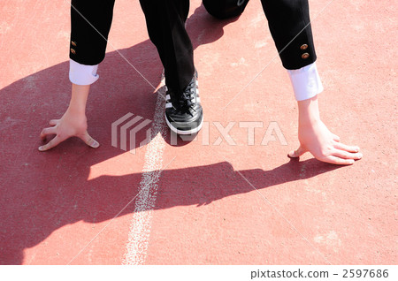 中學男生 田徑賽場 初中生 2597686