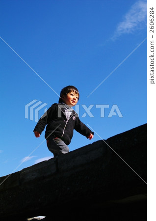 Arazaki Beach and Child 2606284