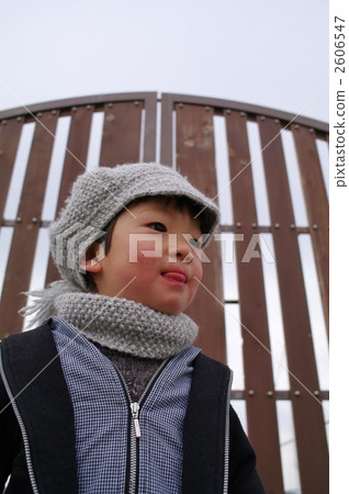 鐵門和孩子 2606547