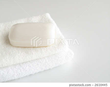 Soap and towel [Bath, spa, beauty salon image] [White background, copy space] 2610445