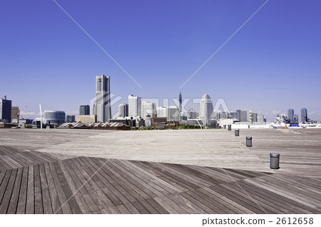 Minato Mirai seen from the back of Kuraji Minato Mirai seen from the back of Kuraji 2612658