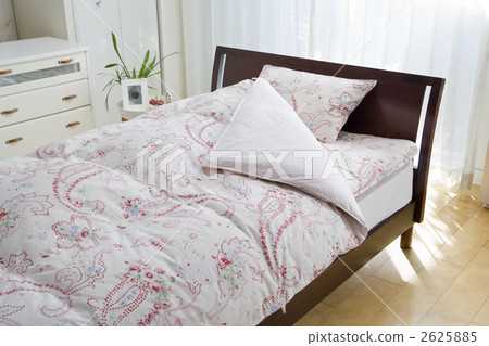 bedchamber, bedroom, bedrooms 2625885