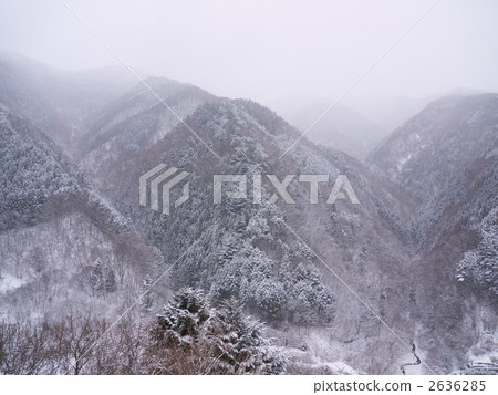 冬天雲彩攀登山入口 冬天雲彩攀登山入口 2636285