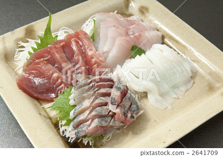 生魚片拼盤 2641709