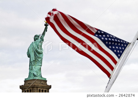 the statue of Liberty the statue of Liberty 2642874