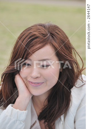 People (A) 2644147