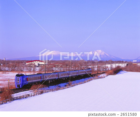 super ozora, snow scene, vehicle 2651580