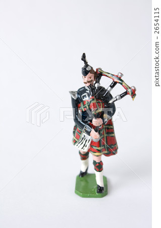 Bagpipe doll 2654115