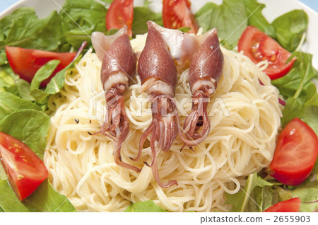 Spotted squid spaghetti Spotted squid spaghetti 2655903