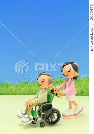 Clay grandma and nurse 2665446