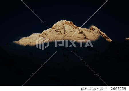 安納普爾納南部7219米 2667259