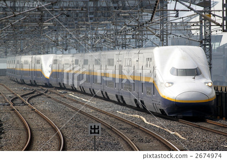 When the Joetsu Shinkansen E 4 series Max Max max. 2674974