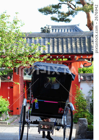 Yasaka Gosendo和人力車 2676942
