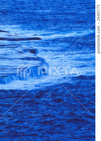 Banzai cliff 2680775