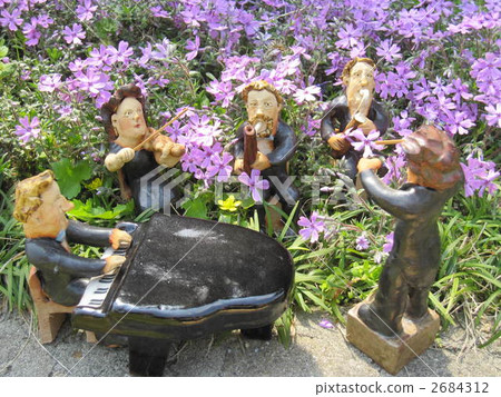 Forest Concert 2684312