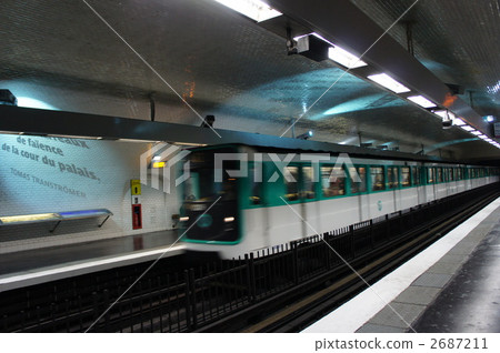 Saint-Germain-des-Prée站 Saint-Germain-des-Prée站 2687211
