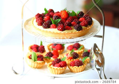 Berry Berry Tart 2689784