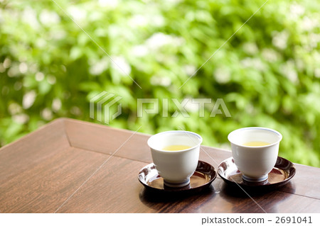 versus, slowly, loose 2691041