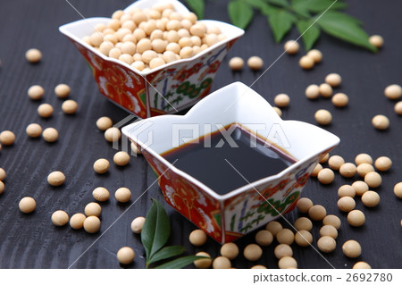 Soy sauce 2692780