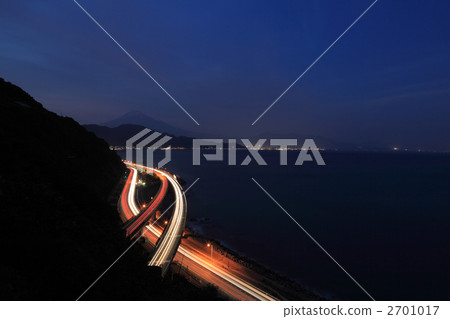 The night view of the passed pass 2701017