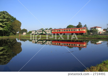 train, trains, color of the national japan railway 2714491