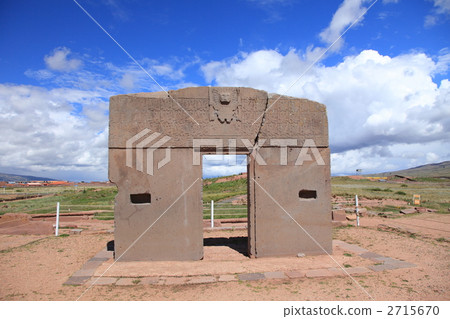 The gate of the sun 2715670