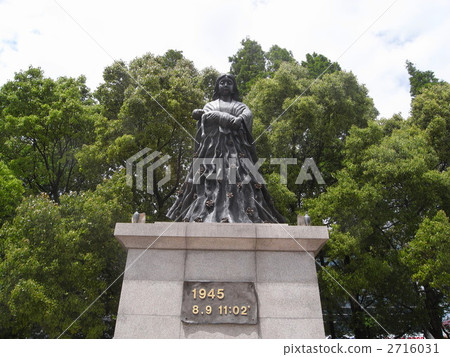 Maria statue of Peace Park 2716031
