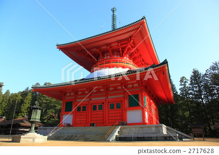 Konosan祭壇大教堂的主要地下室 Konosan祭壇大教堂的主要地下室 2717628