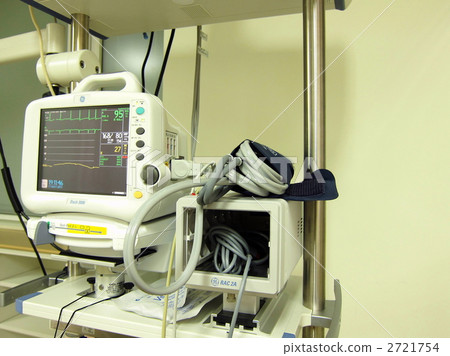 intensive care unit intensive care unit 2721754