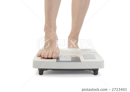 A young woman riding a scale 2723401