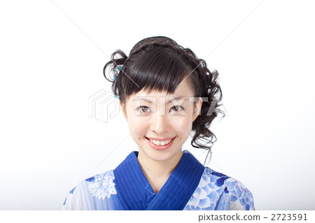 穿著浴衣的女人 2723591