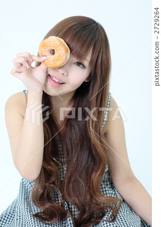 婦女和甜甜圈 婦女和甜甜圈 2729264