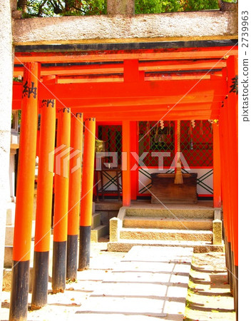 Torii 2739963