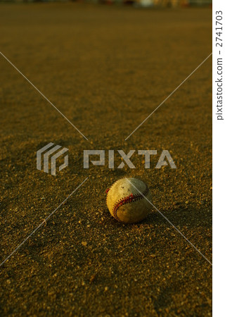 Lonely Ball 2741703
