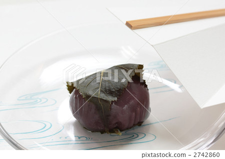 涼圓 豆沙涼圓 蓋著野葛澱粉的豆沙球 2742860