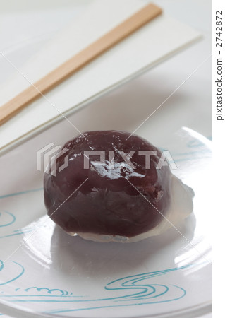 涼圓 豆沙涼圓 蓋著野葛澱粉的豆沙球 2742872